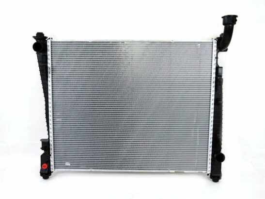 Jeep Grand Cherokee 3.6 WK2 radiator for sale