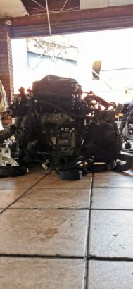 Jeep Cherokee 3.2 KL used petrol engine parts for sale