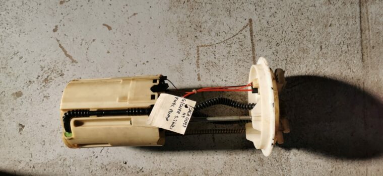 2005 Jeep Grand Cherokee 3.0 WK diesel used fuel pump for sale