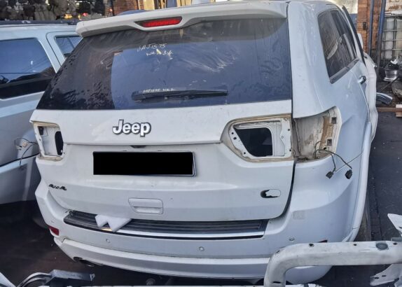Jeep Grand Cherokee 3.6 Wk2 2014 stripping for spares