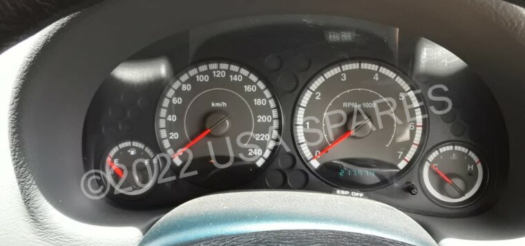 Jeep Cherokee KJ used cluster and other spares parts for sale