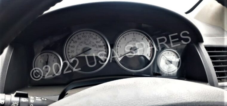 Chrysler Grand Voyager used cluster and other spares parts for sale