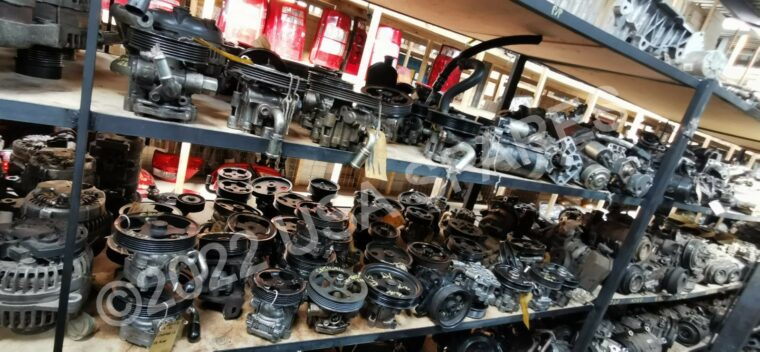 Jeep used power steering pump and other spares parts for sale