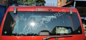 Jeep Cherokee KK used windscreen and other spares parts for sale