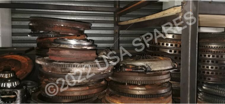 Chrysler used clutch kits and other spares parts for sale