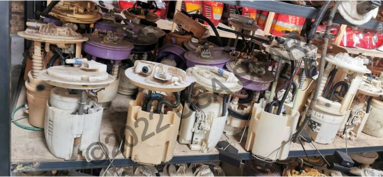 Dodge used fuel pumps and other spares parts for sale