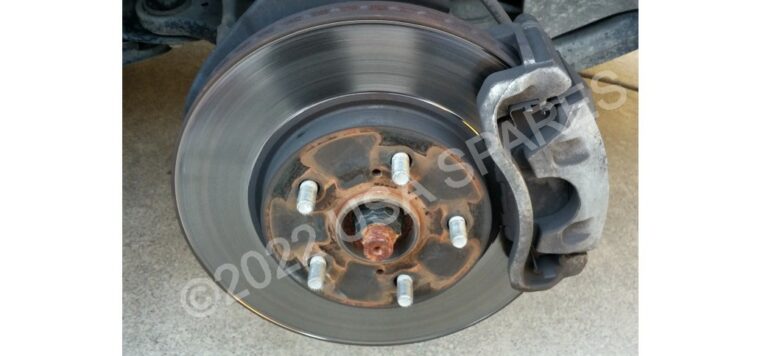 Chrysler Voyager used brake discs and other spares parts for sale
