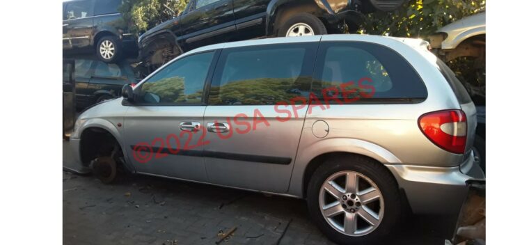 Chrysler Voyager 3.3 LX stripping for used parts for sale