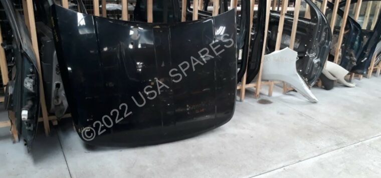 Dodge Nitro SXT/RT used bonnet and other spares parts for sale