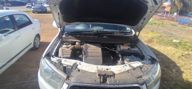 Opel Astra H new thermostat and housing and spares for sale