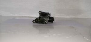 Dodge Journey 2.7 SXT/RT petrol used thermostat housing for sale