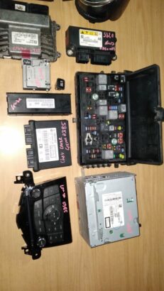 Chev Cruze Auto complete lockset for sale