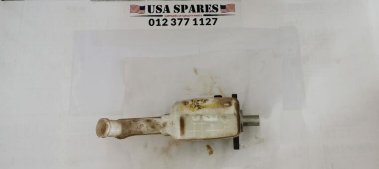Chrysler Sebring 2.7 petrol used brake master cylinder for sale