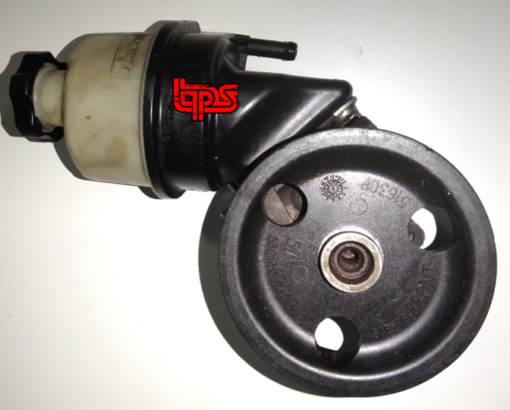 Jeep Grand Cherokee WK1 5.7 hemi used power steering pump and spares for sale