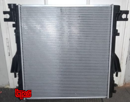 Jeep Wrangler 3.6 3.8 JK new radiator and spares for sale