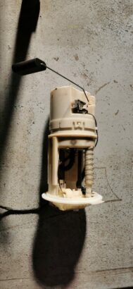Chrysler Grand Voyager 2.8 diesel used fuel pumps for sale