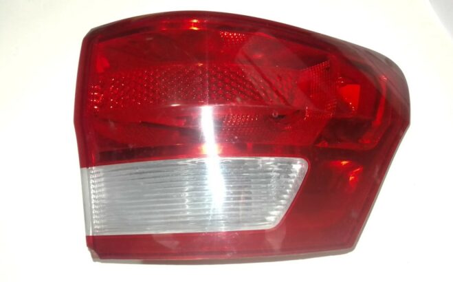 Jeep Grand Cherokee WK 2 used taillights and spares for sale