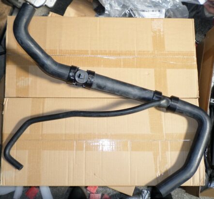 2007 Dodge Caliber 2.0 petrol new radiator hose