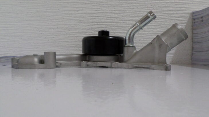 Jeep Grand Cherokee 3.6 WK2 water pump for sale