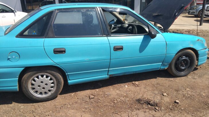 Opel astra f stripping for used spares