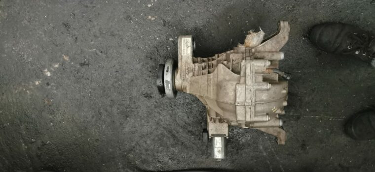 Jeep Grand Cherokee WK2 used diff for sale