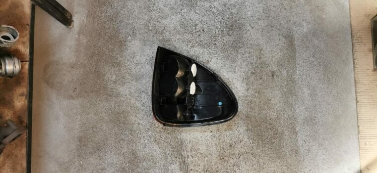 Chrysler Voyager used tail lights for sale