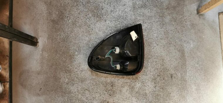Chrysler Voyager used tail lights for sale