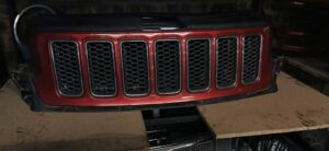 Jeep Grand Cherokee WK2 used grille for sale