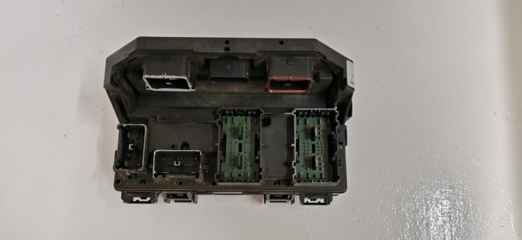 Jeep Cherokee Liberty 2.8 KK used lockset for sale
