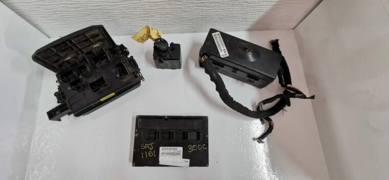 Chrysler 300C 3.5 used lockset for sale