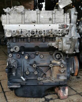 Jeep Cherokee Liberty 2.5 KJ used diesel engine for sale