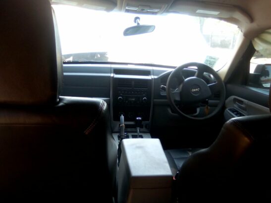 Jeep Cherokee KK stripping for used spares parts
