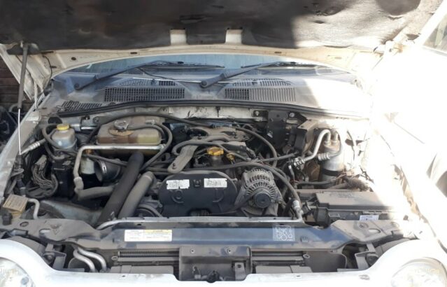 Jeep Cherokee 2.5 KJ diesel used engine spares for sale