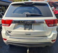 Jeep Grand Cherokee WK 2011-2013 used body parts for sale