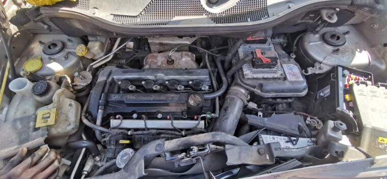 Jeep Patriot petrol used engine parts for sale