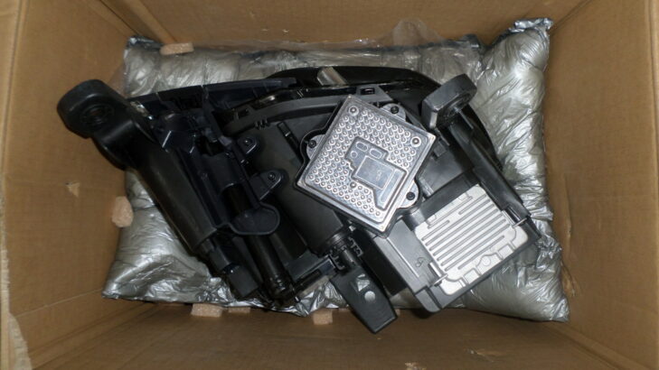 Jeep Grand Cherokee WK2 2014 new headlight for sale