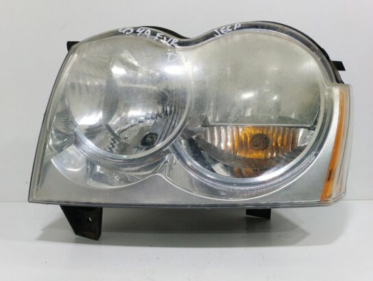 Jeep Grand Cherokee WK used headlights for sale