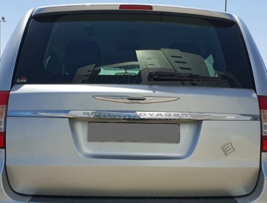 Chrysler Grand Voyager MK3 second hand tailgate for sale