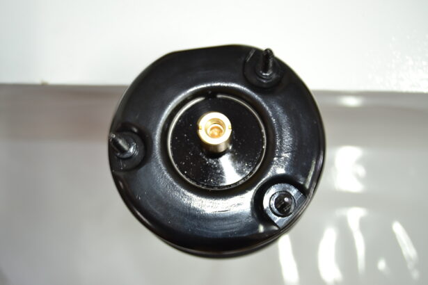 Jeep Grand Cherokee WK2 new left air shock for sale