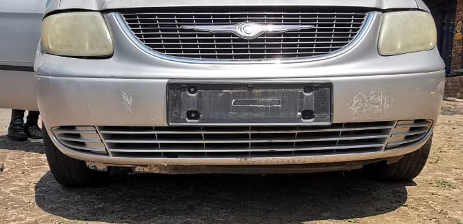 Chrysler Voyager Mk2 second hand bumper for sale