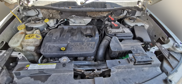 Jeep Compass 2.0 used engine parts for sale