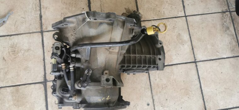 Chrysler Voyager 2.8 used 5 speed automatic gearbox for sale