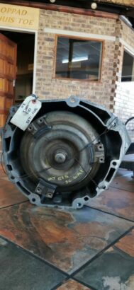 Jeep Grand Cherokee 3.0 WK2 6 speed automatic gearbox for sale