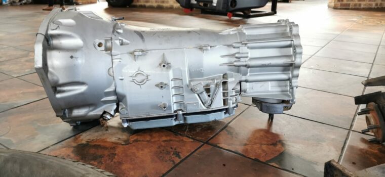 Jeep Grand Cherokee 3.0 WK2 6 speed automatic gearbox for sale