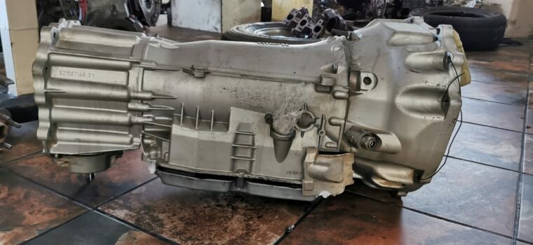 Jeep Grand Cherokee 3.0 WK2 6 speed automatic gearbox for sale