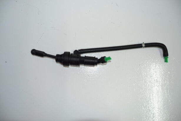 New petrol clutch master cylinder for sale