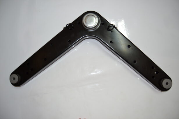 Jeep Cherokee Liberty KJ new v-arm for sale