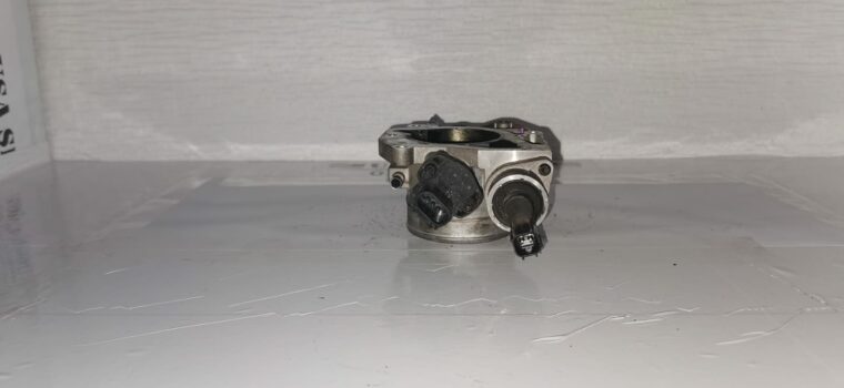Jeep Cherokee 3.7 KJ new throttle body for sale