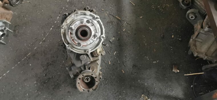 Jeep KJ transfer case for sale