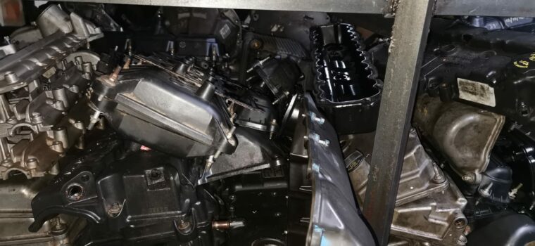 Dodge used tappet cover for sale